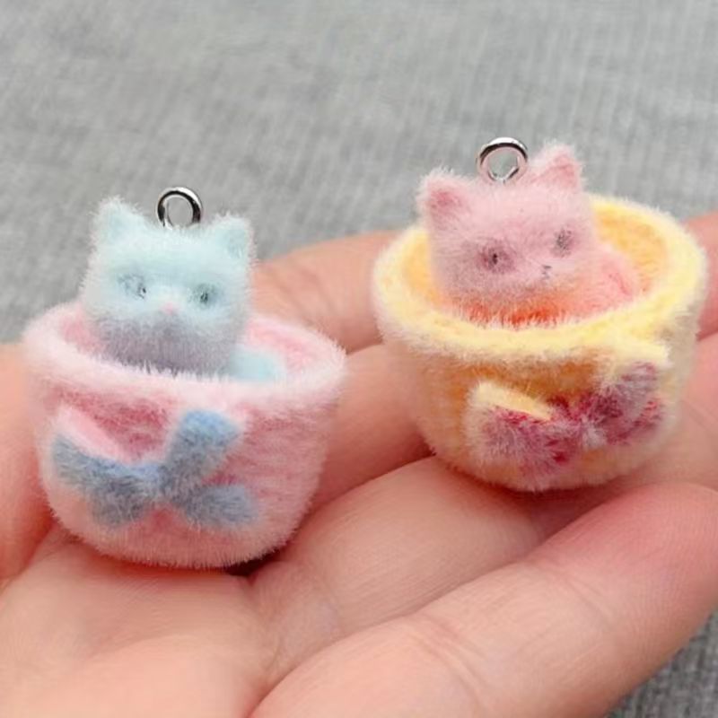 4個入り3Dぬいぐるみ樹脂製猫ペンダント、DIYジュエリー製 - Jewelry Making Accessories のレビューと価格