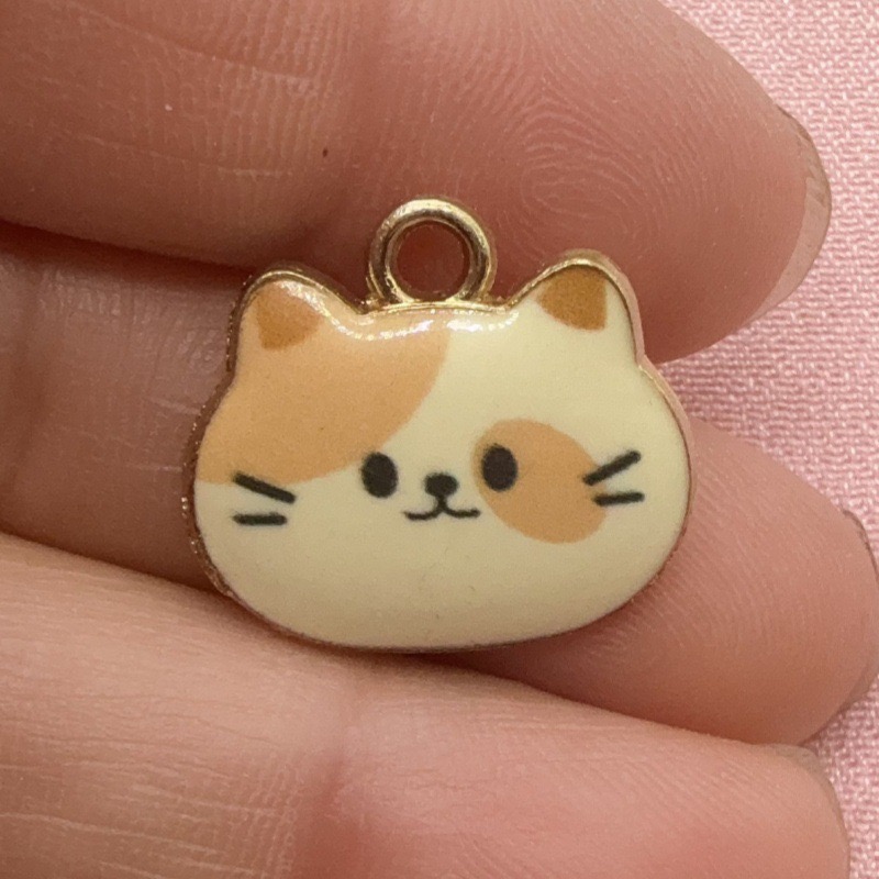 12個入りプリント猫ヘッド合金ドリップオイルペンダント、DI - Jewelry Making Accessories のレビューと価格