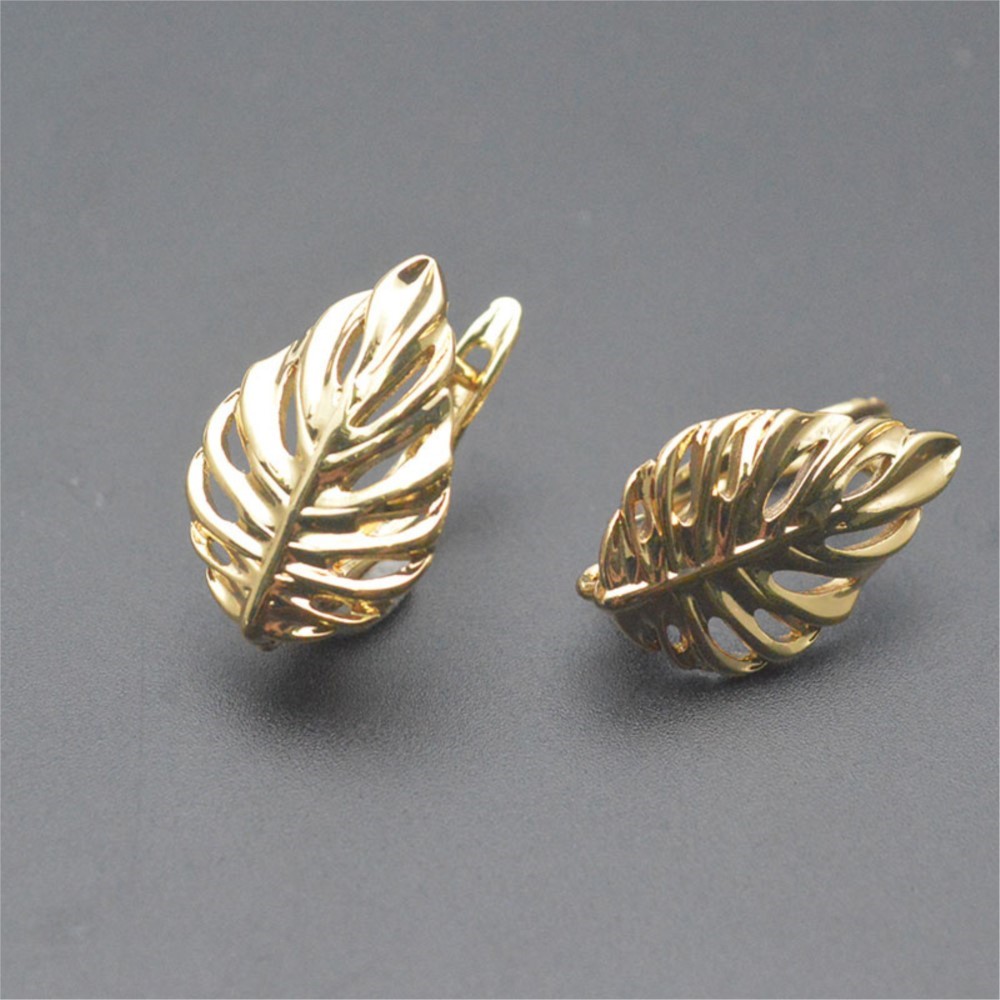 1/2個 18K金メッキ真鍮製 葉っぱ型中空ファッションイヤ - Jewelry Making Metal Supplies のレビューと価格